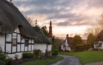 is Woolsthorpe By Colsterworth thatch roofing popular